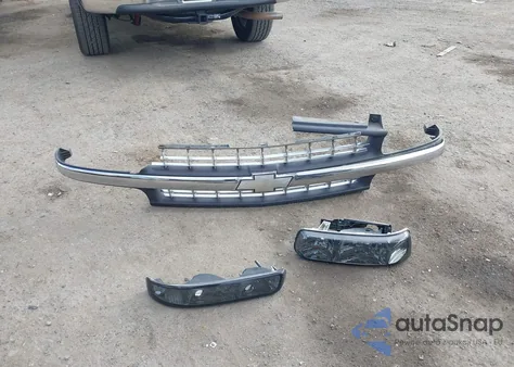 2002 Chevrolet Silverado 1500 Ls из США, поврежденный, VIN 2GCEC19V021294315